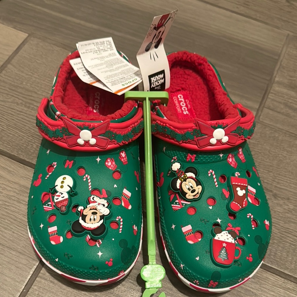 Crocs Green Holiday Clogs with Mickey Mouse Design